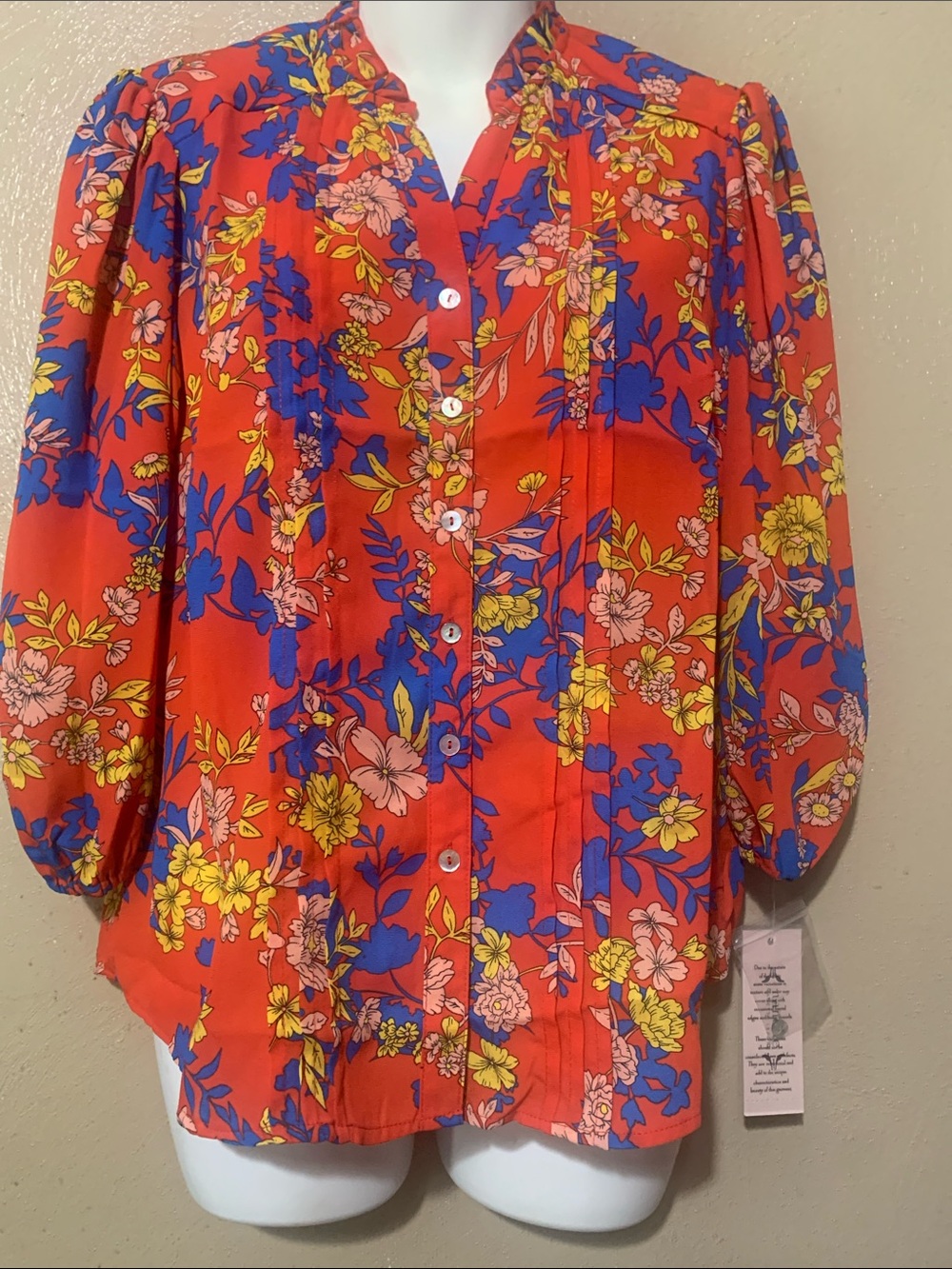 Nanette Lepore size S Red Floral Button-Front Blouse with Puff Sleeves NWT